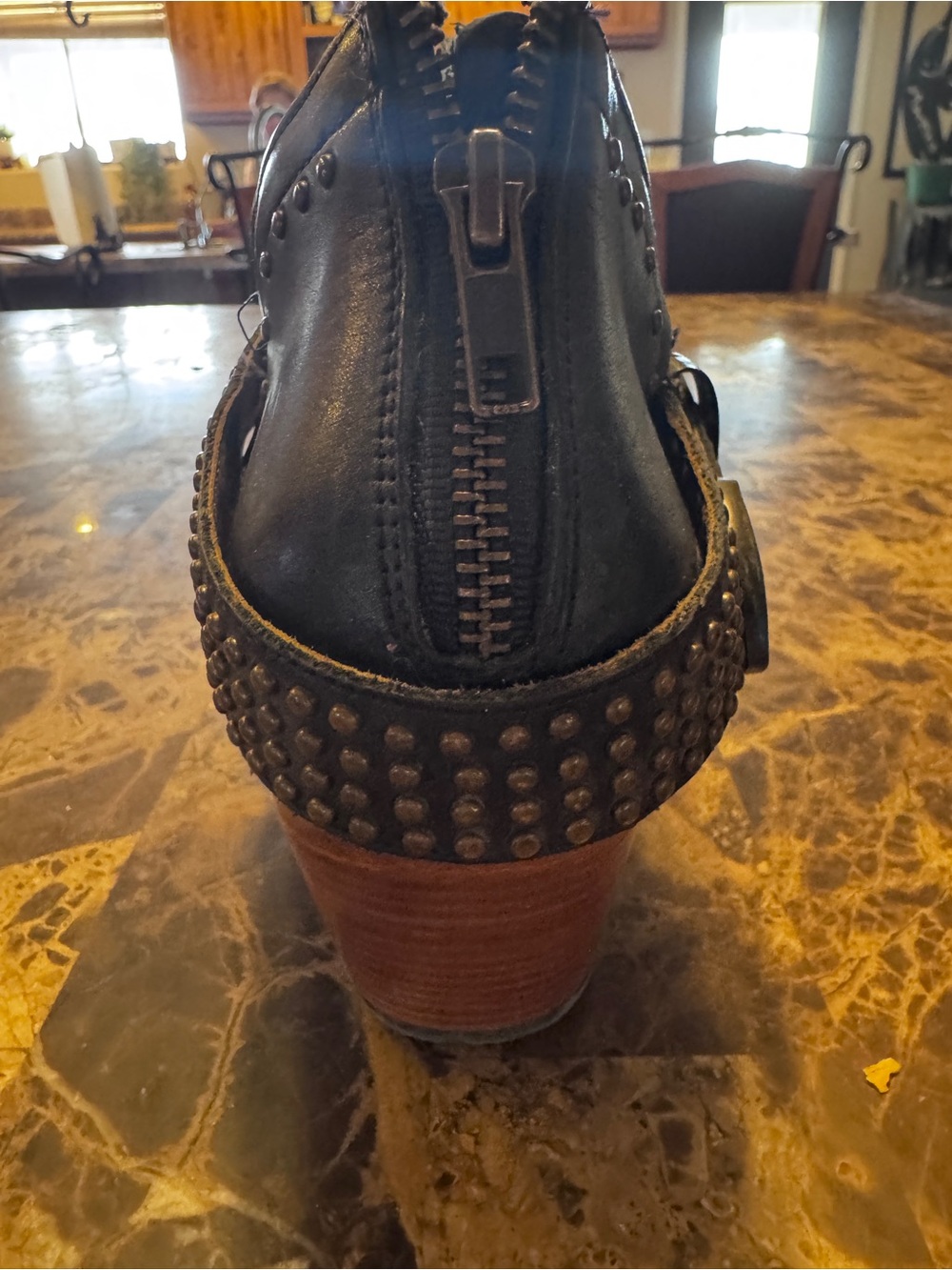 Ariat Studded buckle Black Leather Women's Booties with Buckle - Picture 5 of 12